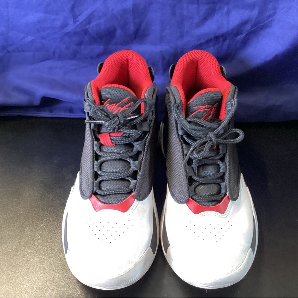 Jordan size us 4.5y uk 4 in good condition